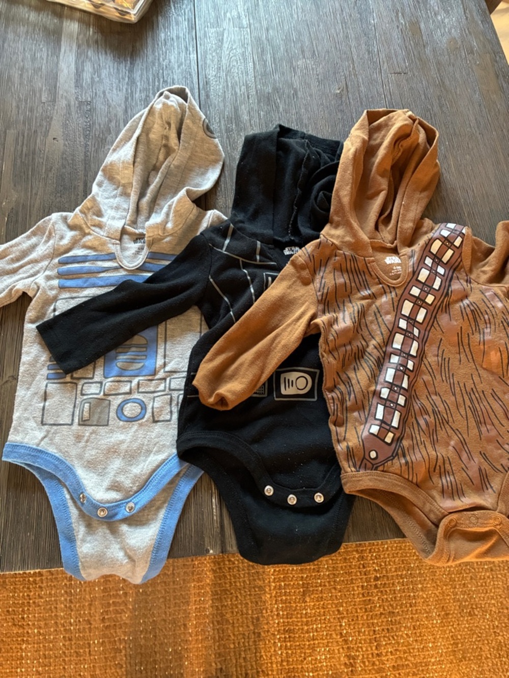 Star Wars Characters 6-9M Onesies Set